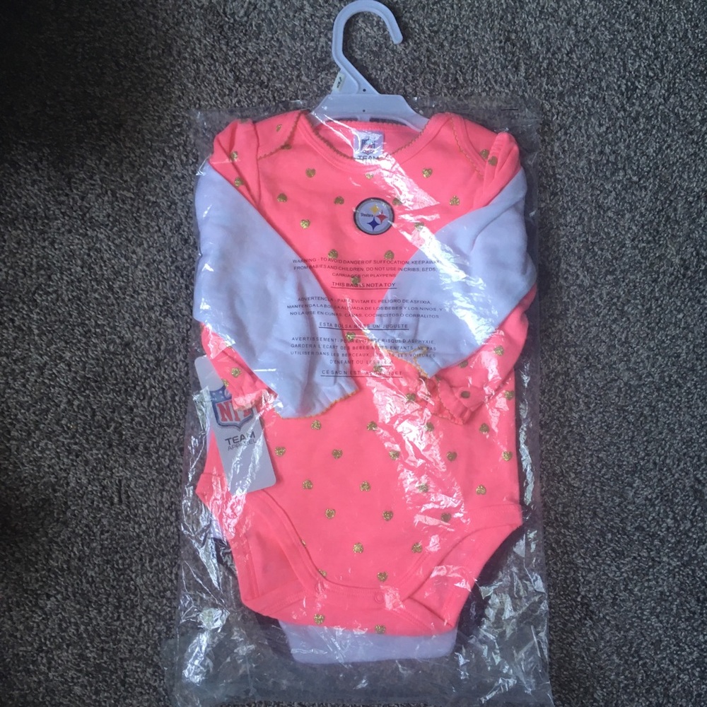 Steelers Onsie Set - Picture 2 of 3